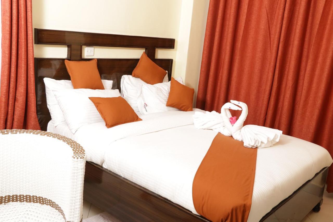Claire De Lune Moonlight Hotel Nakuru Exteriör bild