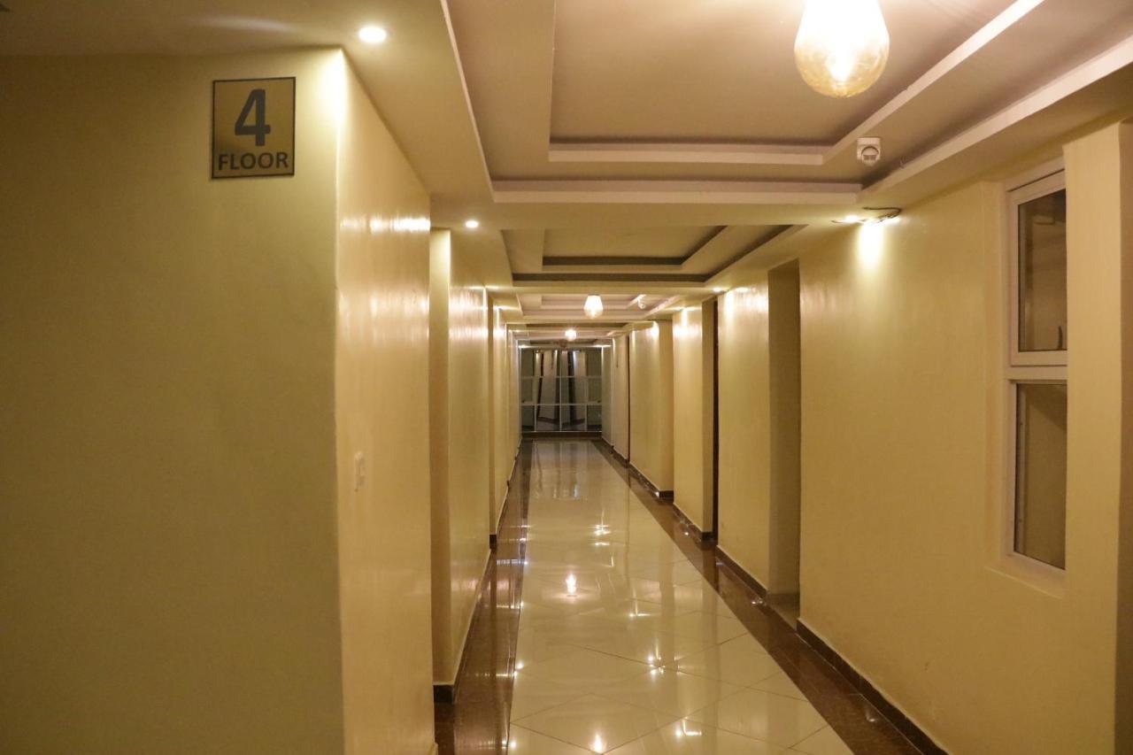 Claire De Lune Moonlight Hotel Nakuru Exteriör bild
